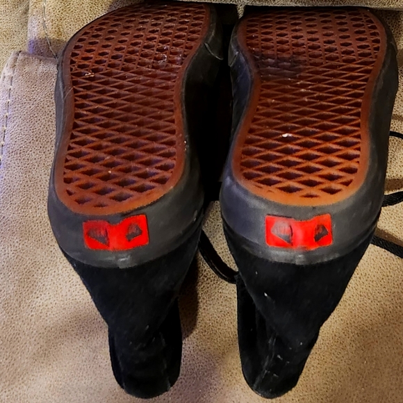 High Top Van Sneakers - Picture 4 of 4